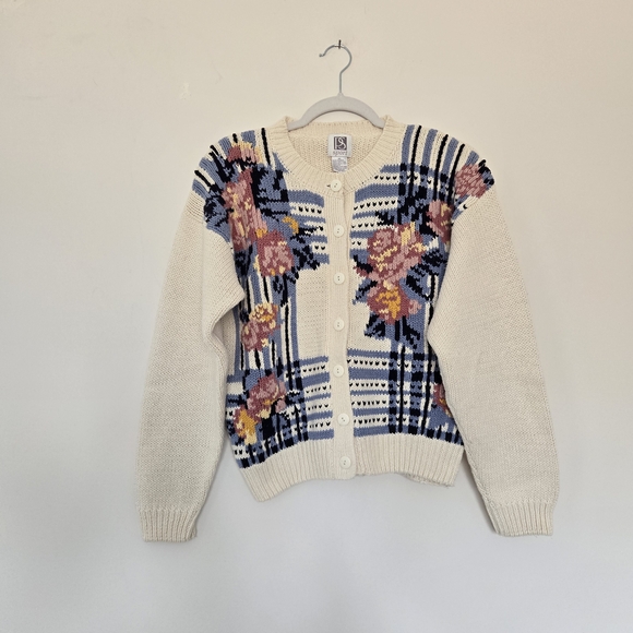 Vintage Sweaters - Women's Vintage Cream Floral Knit Cardigan Sweater Spring Easter Feminine Size M